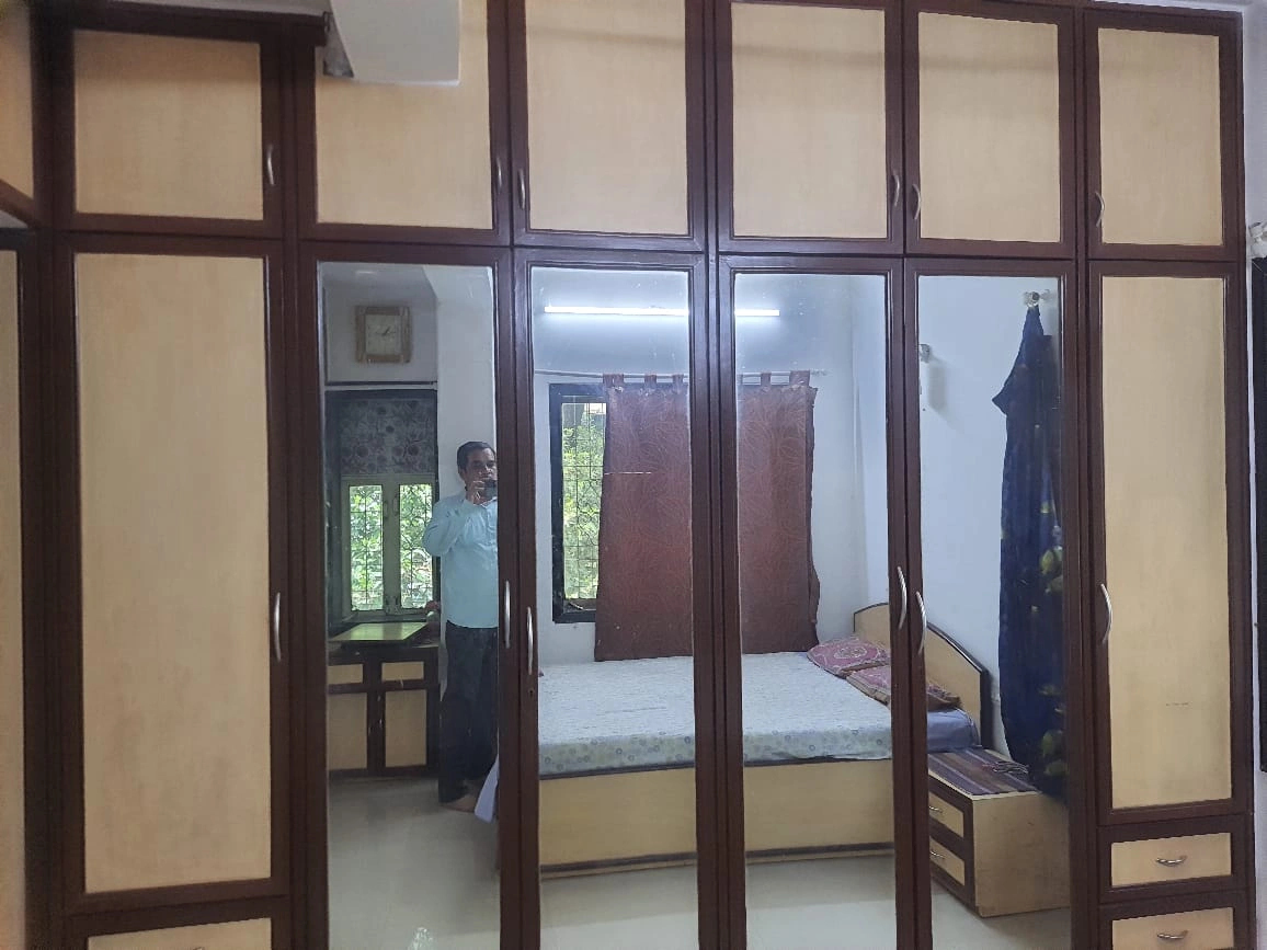2 BHK Flat for Rent in Hira Apartment , Goregaon West