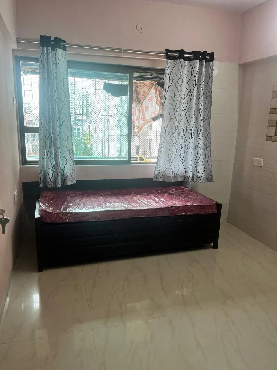 Double Sharing Room Boys only Flat for PG in Manisha Purti Society , Goregaon West