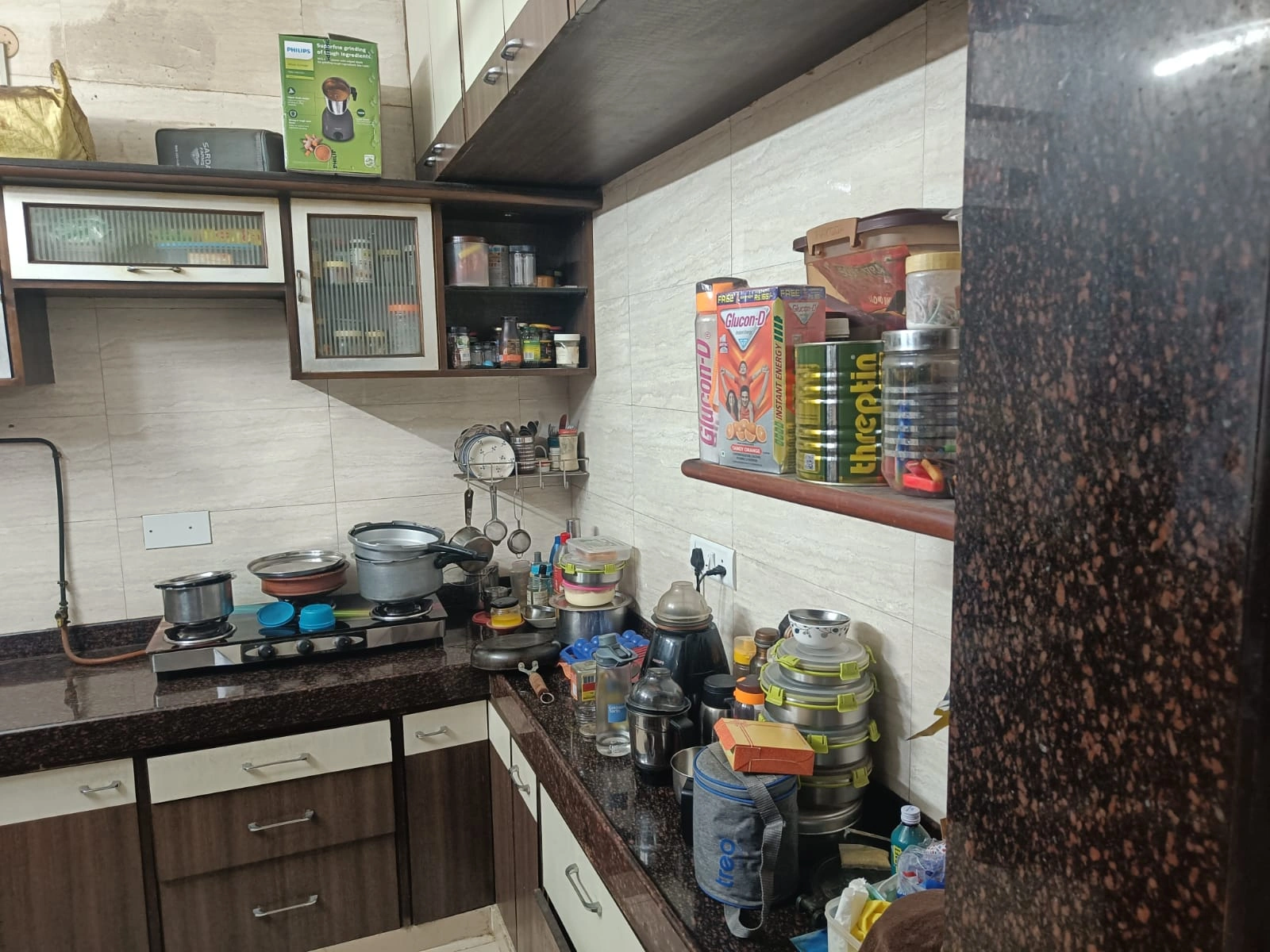 2 BHK Flat for Rent in Pai Niwas, Goregaon West