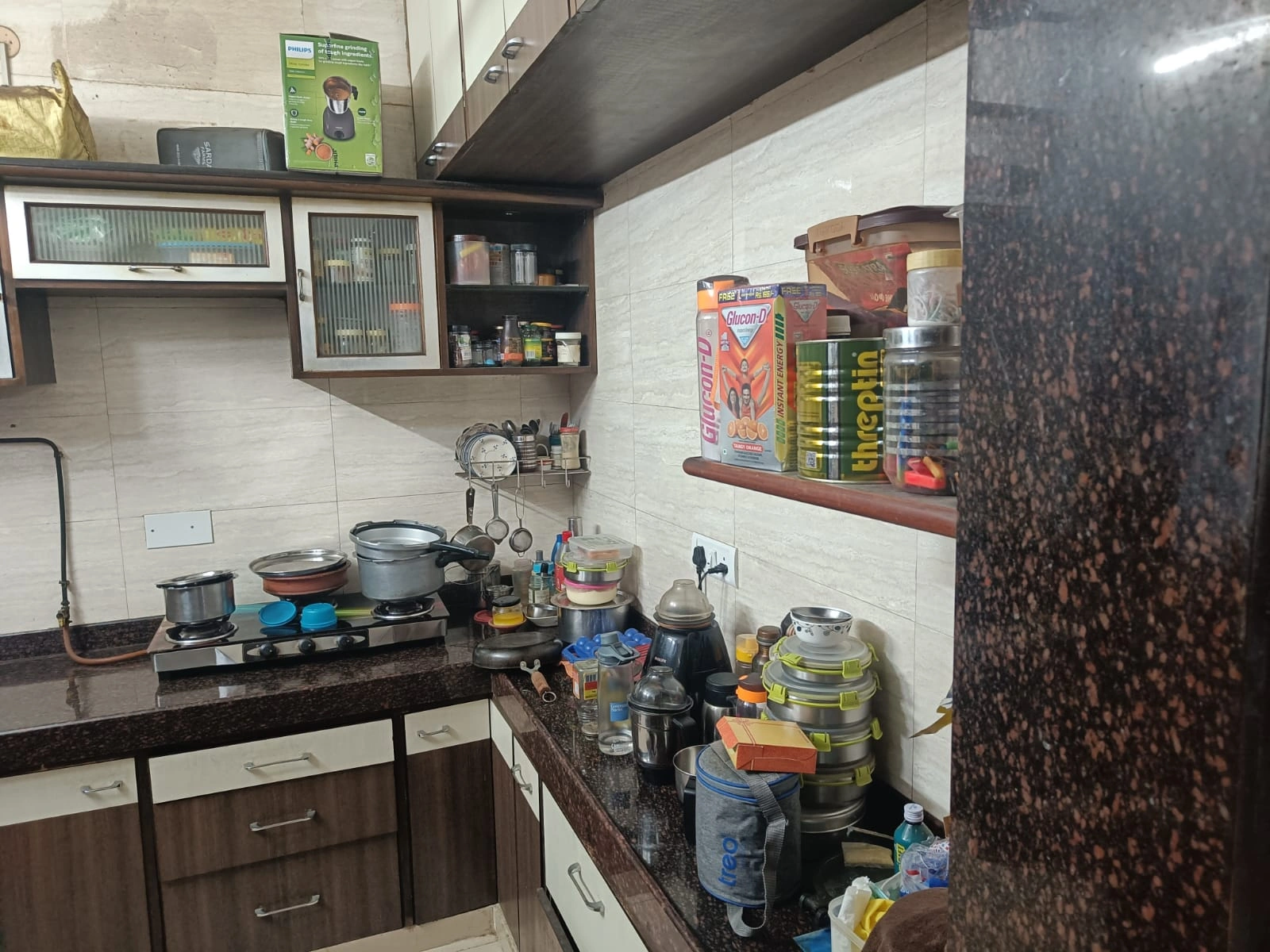 2 BHK Flat for Rent in Pai Niwas, Goregaon West
