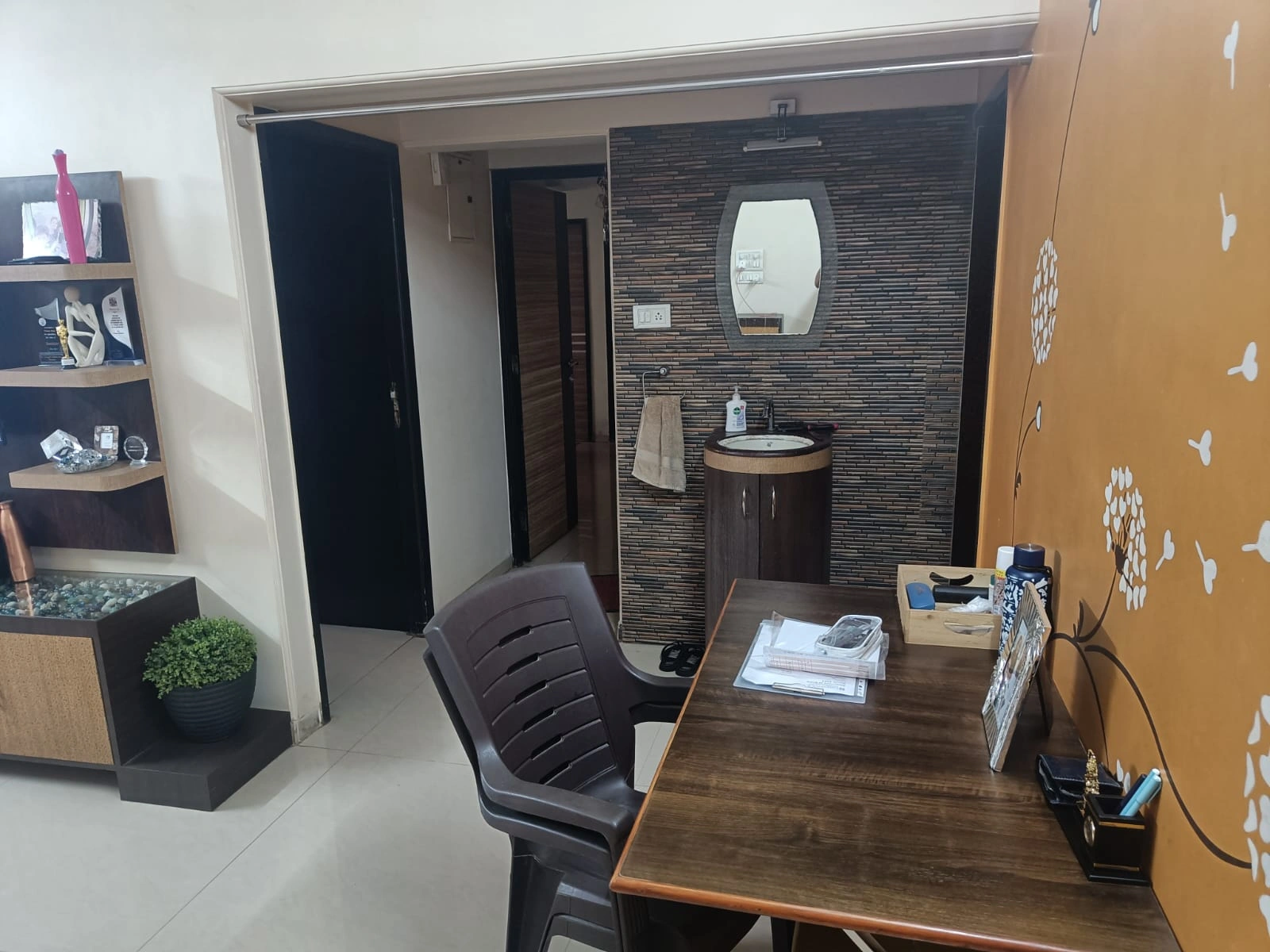 2 BHK Flat for Rent in Pai Niwas, Goregaon West