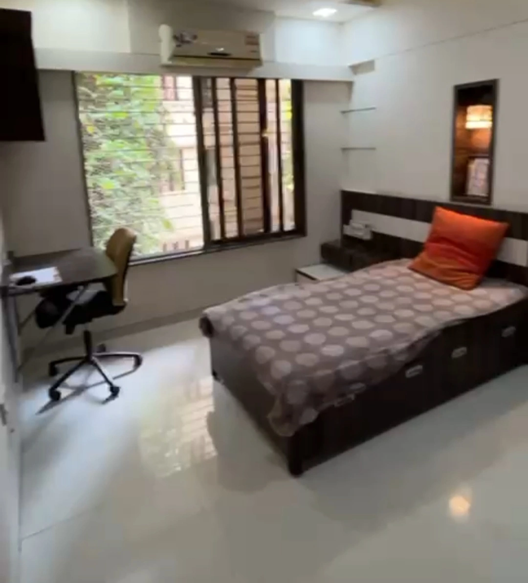 3 BHK Flat for Rent in Manav Mandir Society, Goregaon West