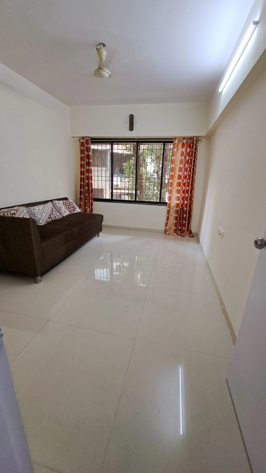 2 BHK Flat for Rent in Prashant Niwas, Goregaon East