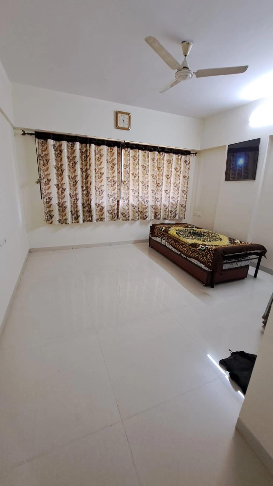 2 BHK Flat for Rent in Prashant Niwas, Goregaon East