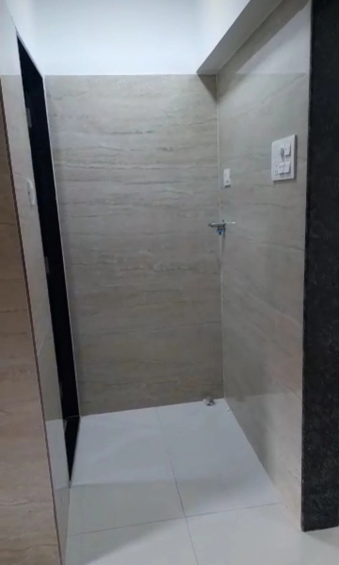 1 BHK Flat for Rent in LT Road No2, Goregaon West