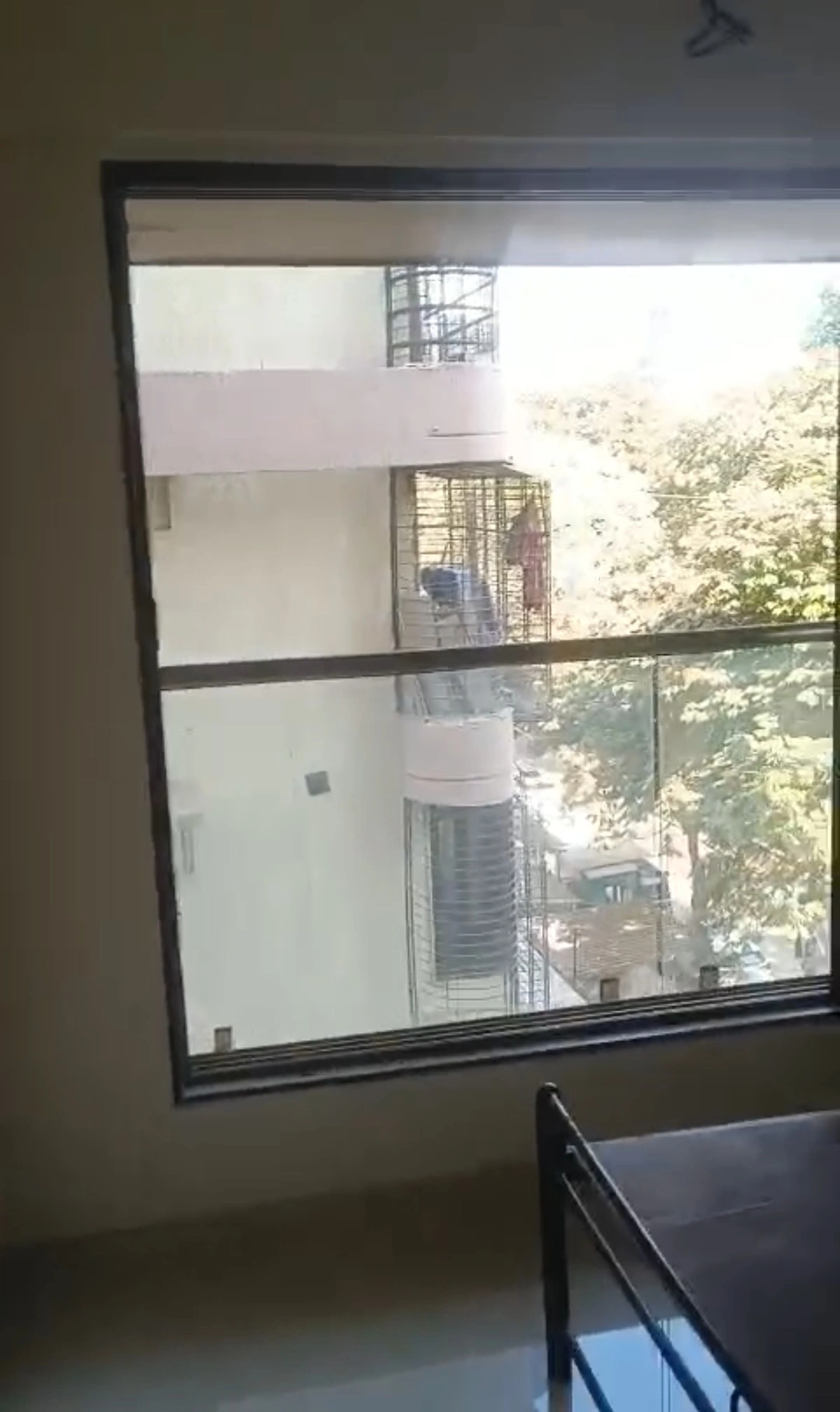 1 BHK Flat for Rent in Mandor Solitaire, Goregaon West