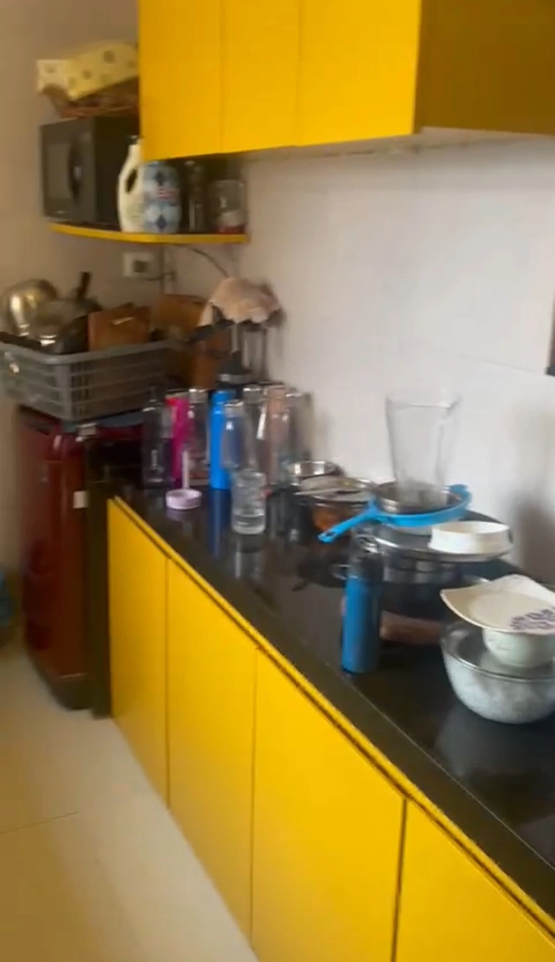2 BHK Flat for Rent in Chandak Paloma, Goregaon East