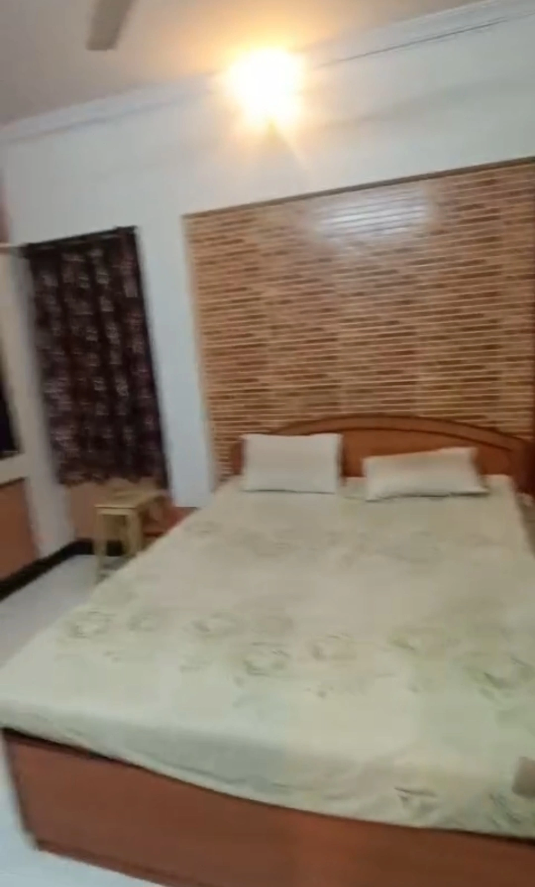 1 BHK Flat for Rent in Shastri Nagar, Goregaon West