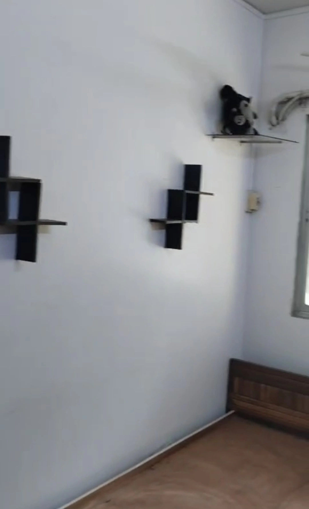 1RK Flat for Rent in SV Road, Goregaon West