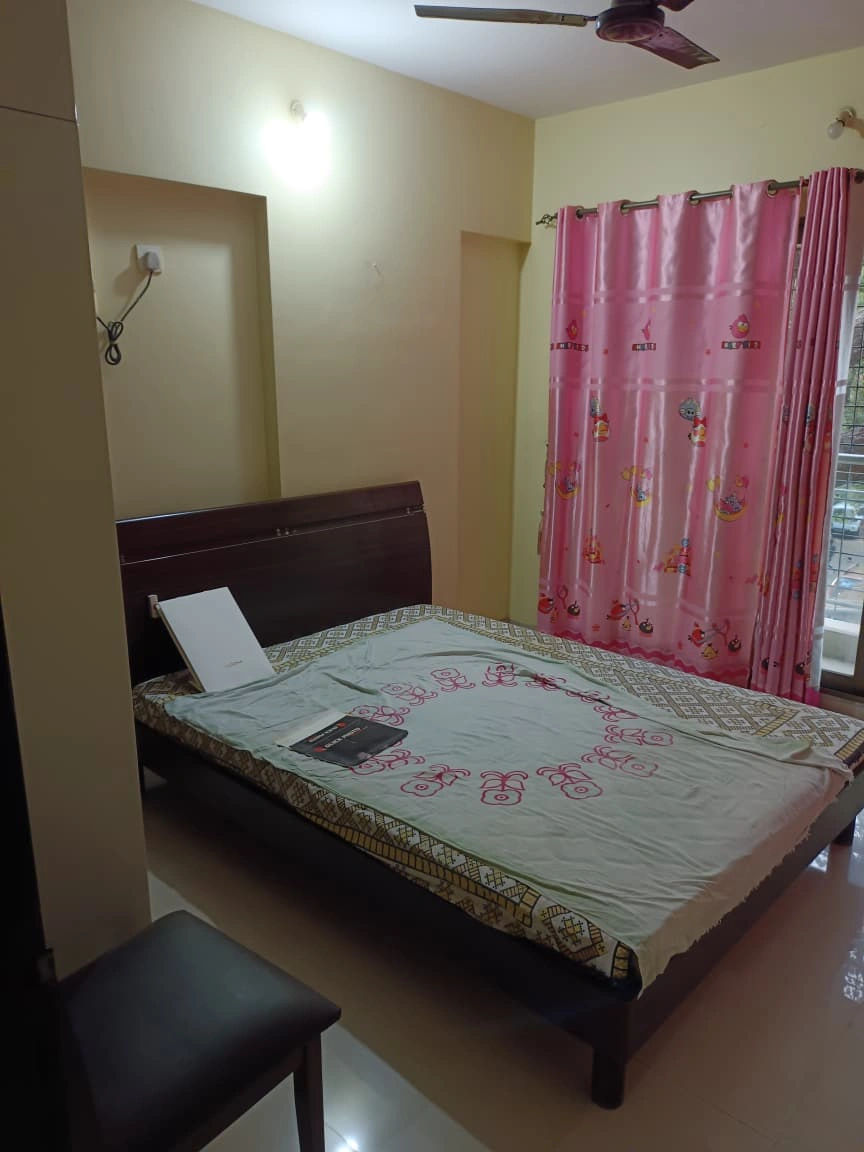 2.5 BHK Flat for Rent in Mangal Kripa Society, Goregaon West
