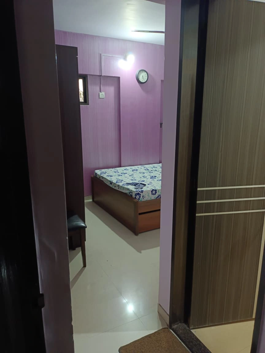 2.5 BHK Flat for Rent in Mangal Kripa Society, Goregaon West