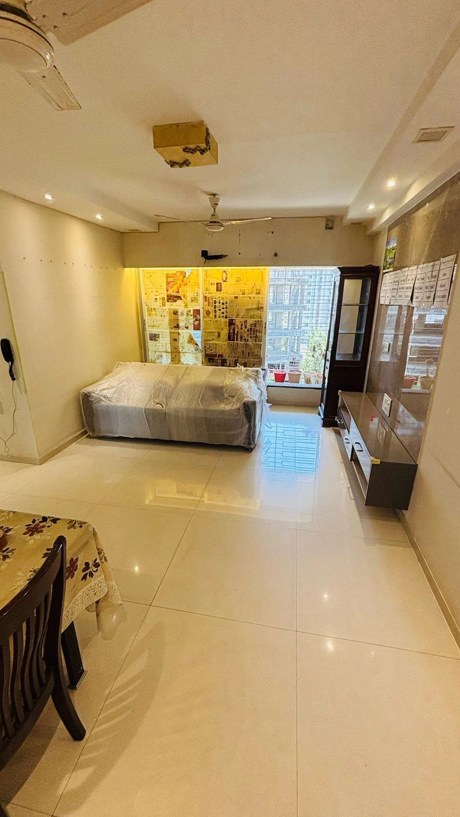 2 BHK Flat for Rent in DLH Udaka Heights, Goregaon West