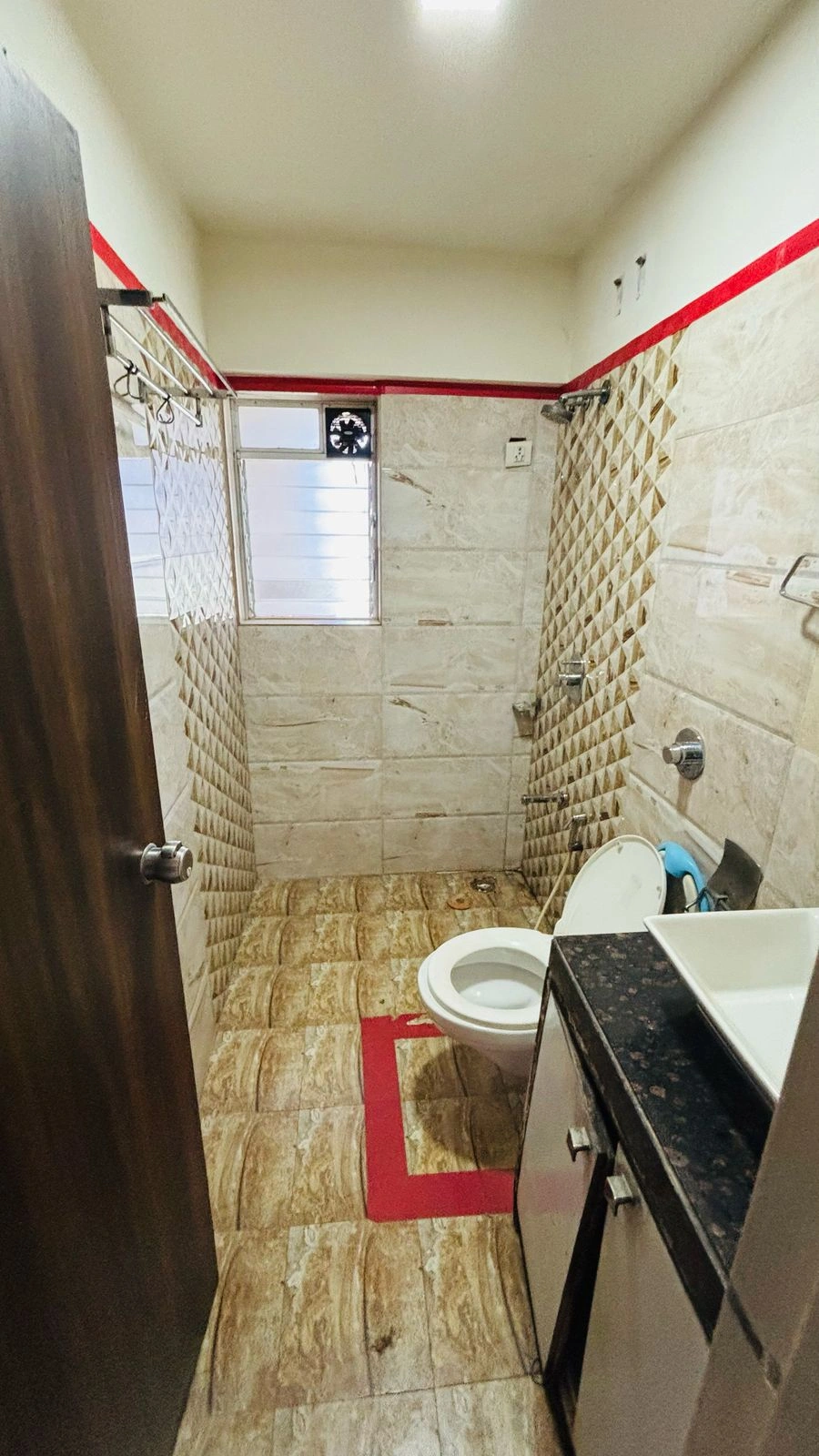 2 BHK Flat for Rent in DLH Udaka Heights, Goregaon West