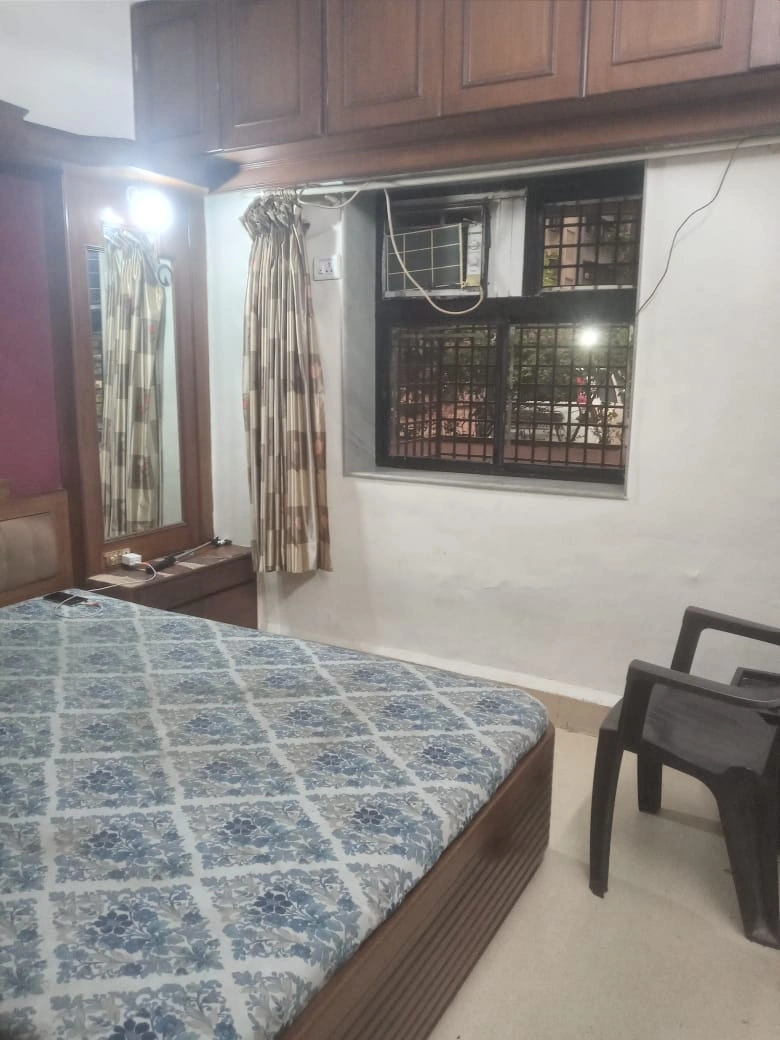 1 BHK Flat for Rent in Shiv Kriti Society , Malad West
