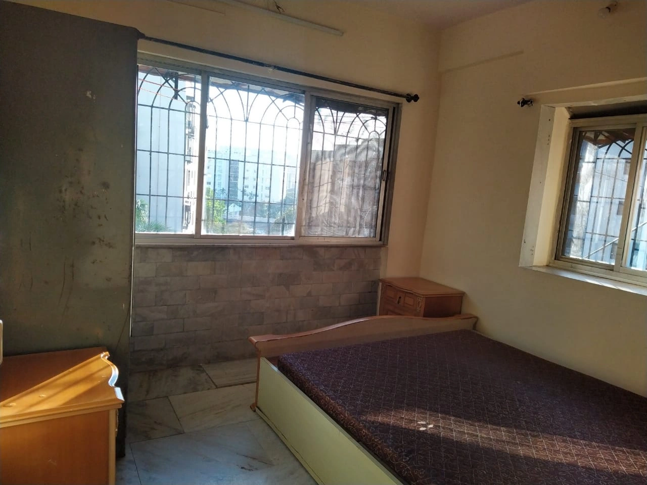 1 BHK Flat for Rent in Link Palace Society, Malad West