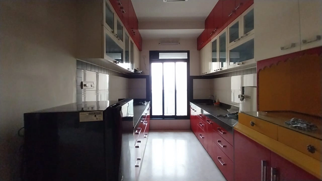 2 BHK Flat for Rent in Rustomjee Elanza , Malad West