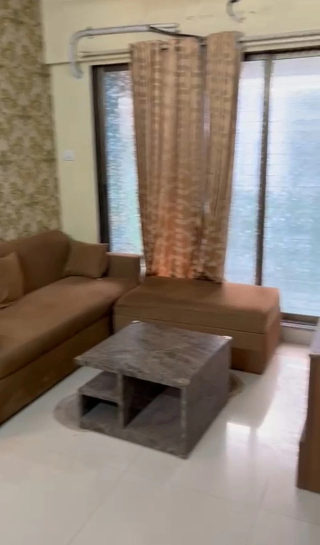 2 BHK Flat for Rent in Sethia Green View , Goregaon West