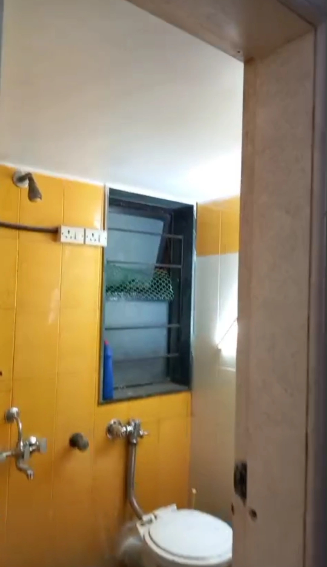 1 BHK Flat for Rent in Vasant Galaxy Complex, Goregaon West