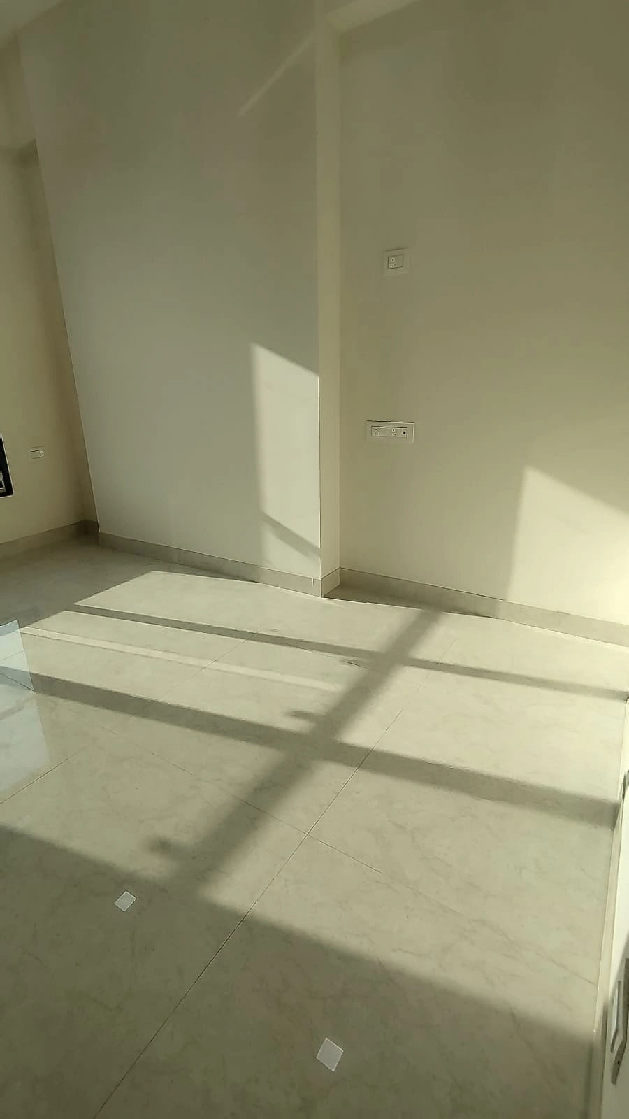 2 BHK Flat for Rent in Swastik Trumph Tower, Malad West