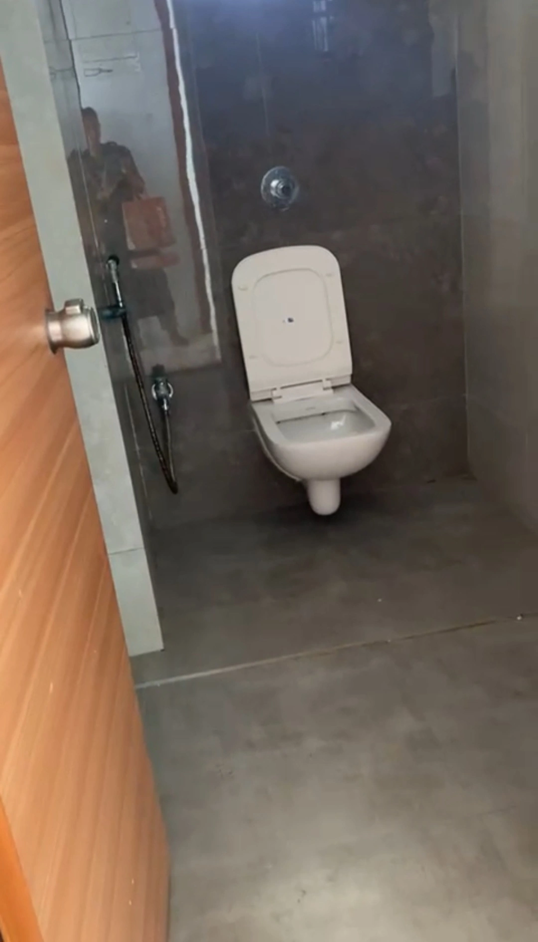 2 BHK Flat for Rent in Astha Heights , Goregaon West