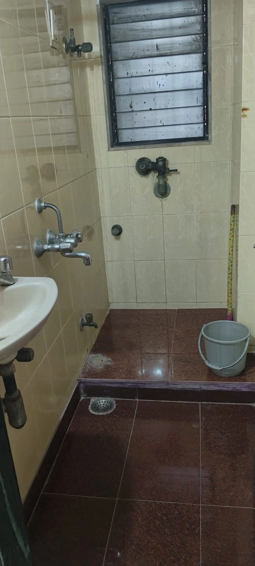 1 BHK Flat for Rent in Shiv Ganaga Complex, Malad West