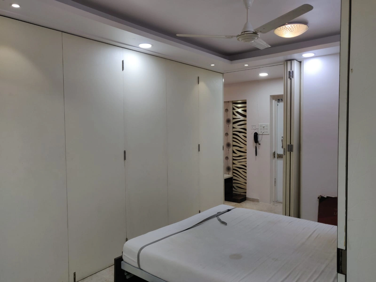 2.5 BHK Flat for Rent in Saptaratna Tower , Malad West