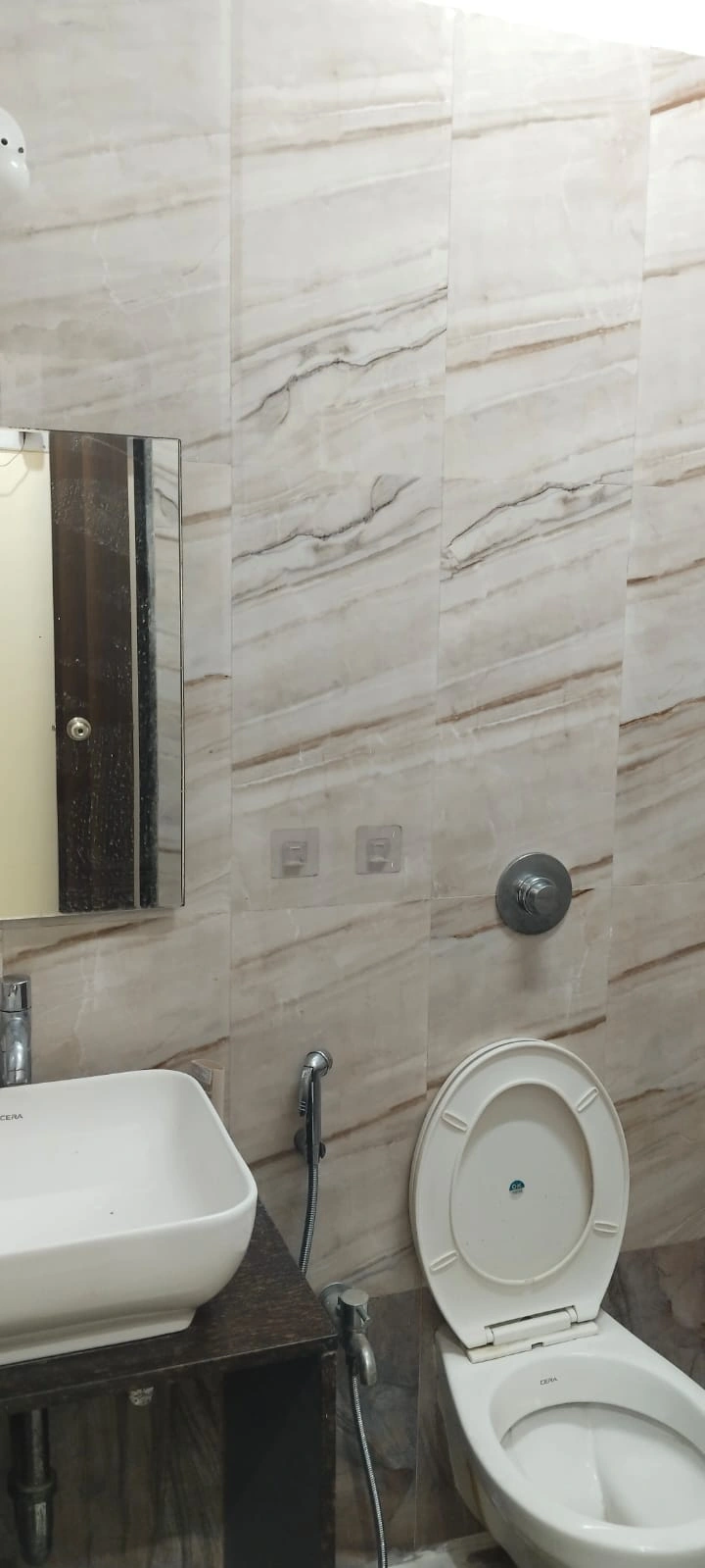 2 BHK Flat for Rent in Asmita Sun Dune, Malad West