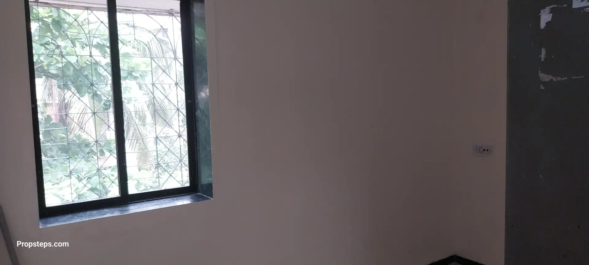 1 BHK Flat for Rent in Good Luck Society, Goregaon West