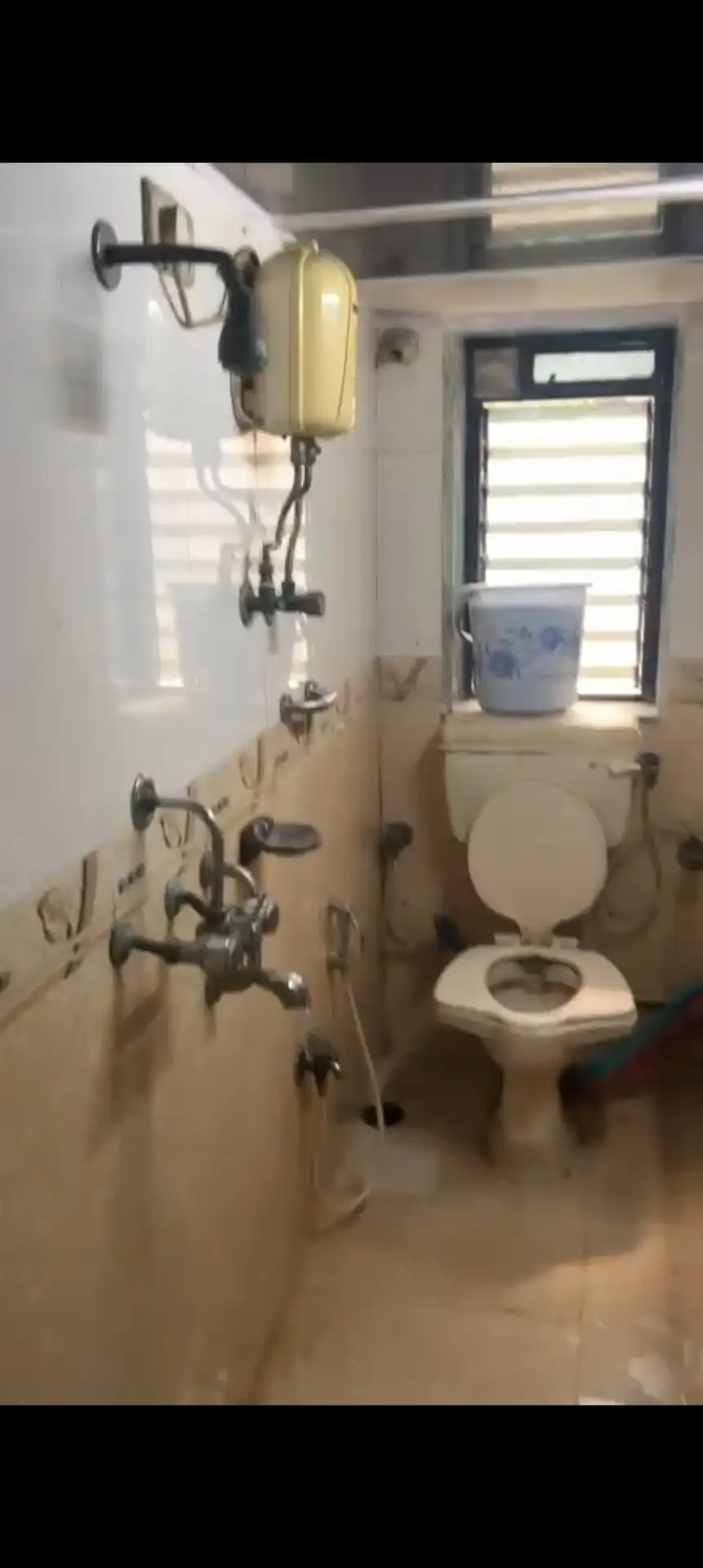 2 BHK Flat for Rent in Dev Chaya Society, Goregaon West