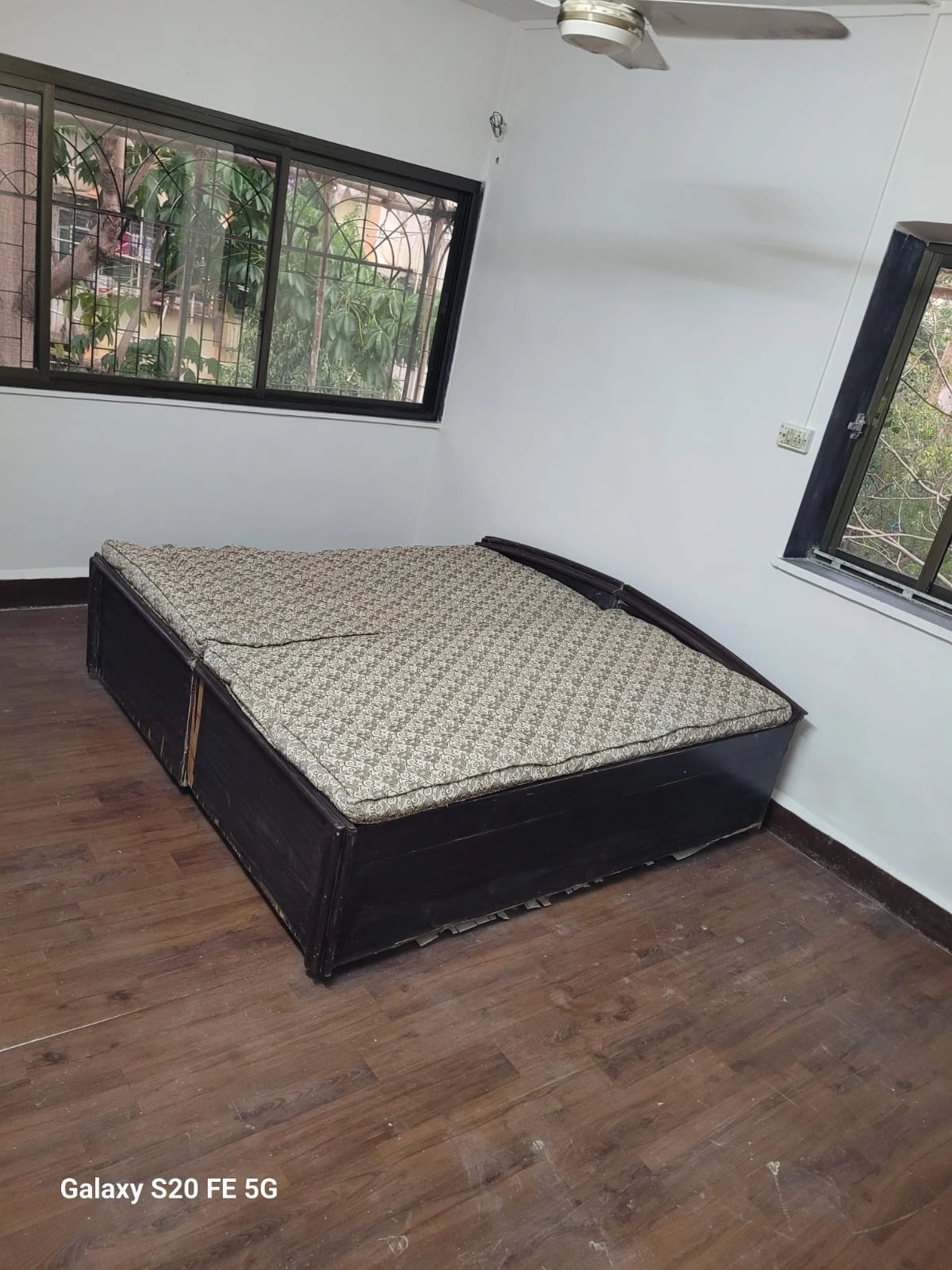 1 BHK Flat for Rent in Good Luck Society, Goregaon West