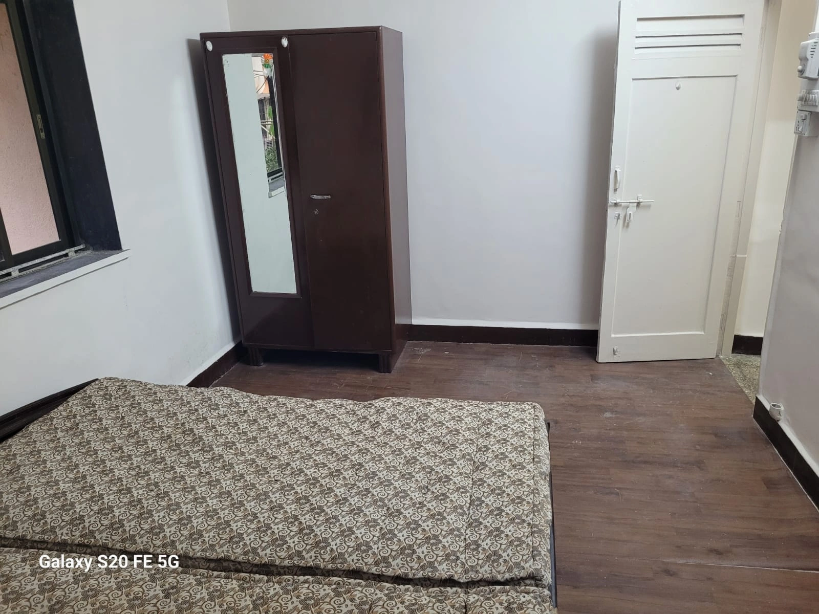 1 BHK Flat for Rent in Good Luck Society, Goregaon West