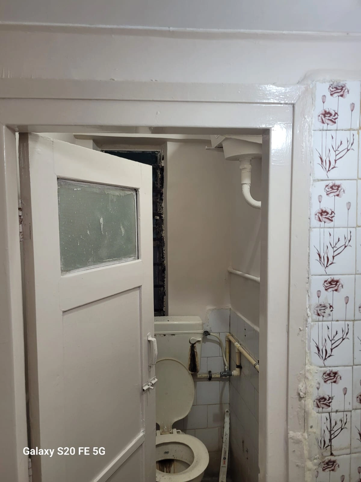 1 BHK Flat for Rent in Good Luck Society, Goregaon West