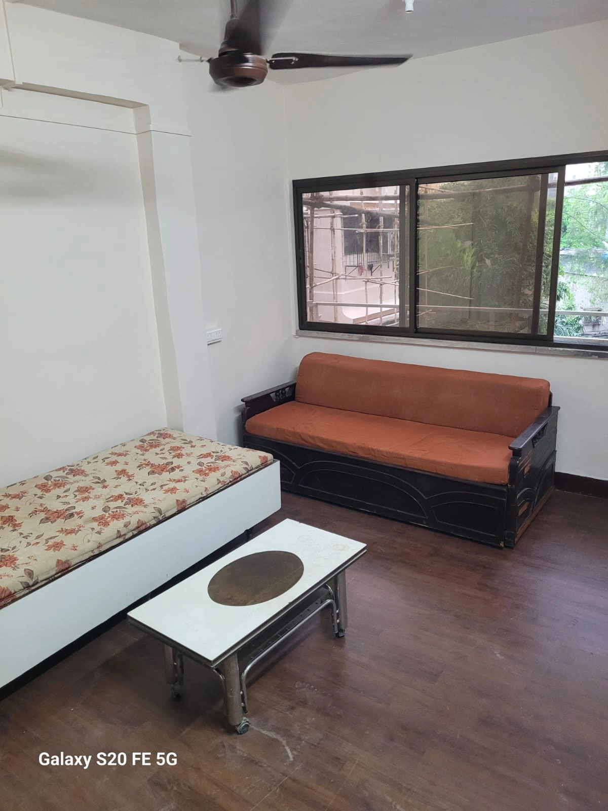 1 BHK Flat for Rent in Good Luck Society, Goregaon West