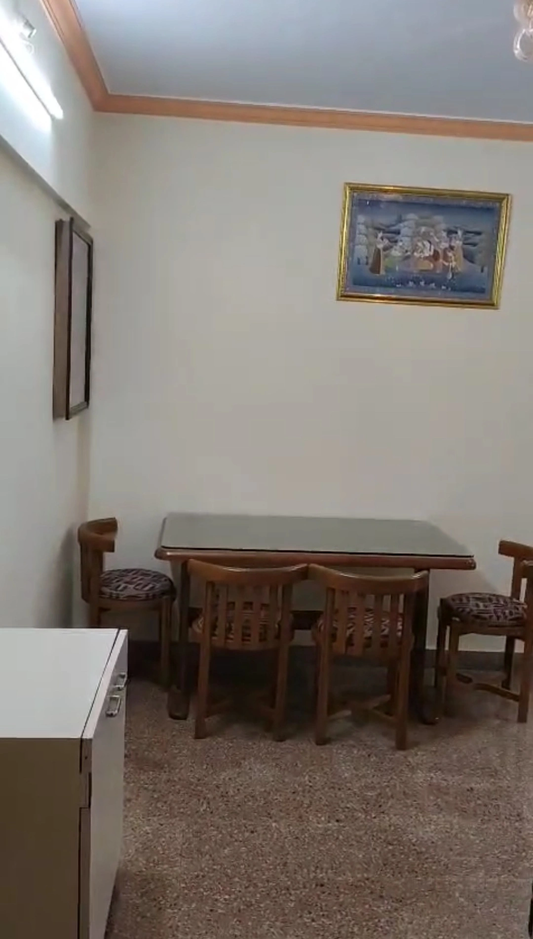 2 BHK Flat for Rent in Dheeraj Jamuna Society, Malad West