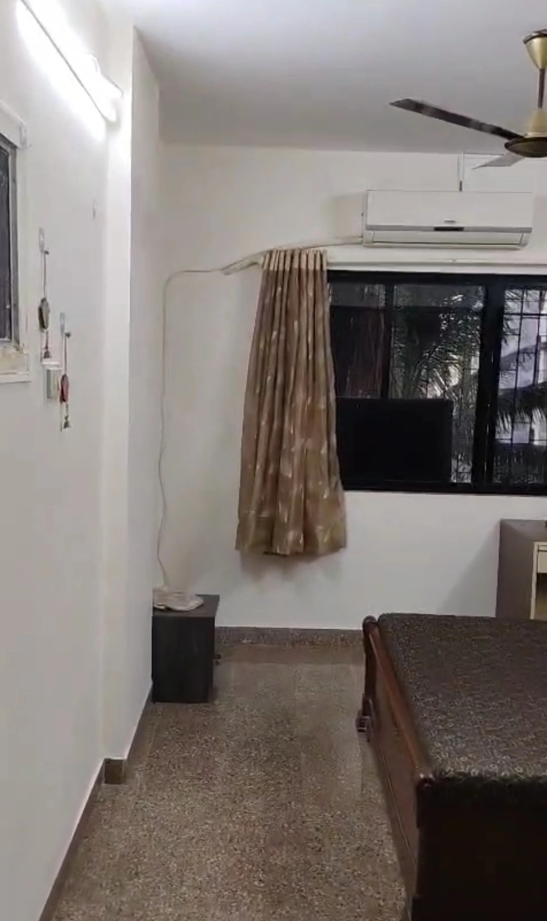 2 BHK Flat for Rent in Dheeraj Jamuna Society, Malad West