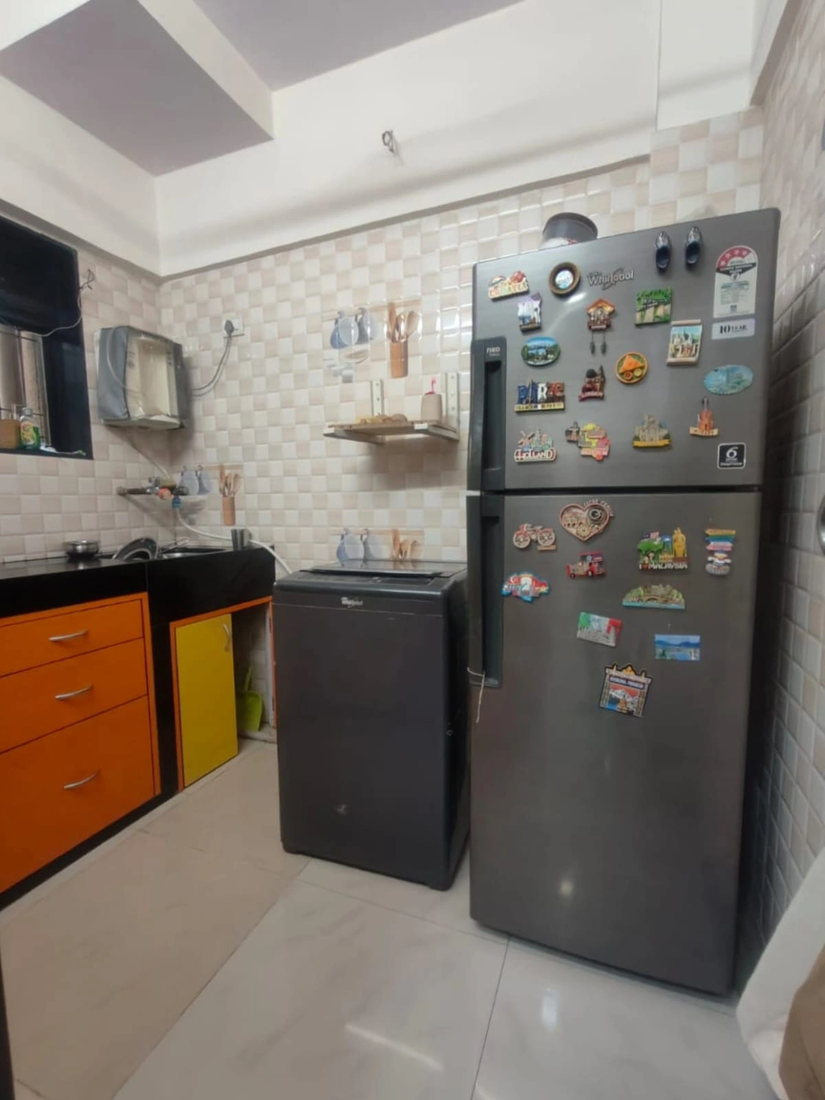 1 BHK Flat for Rent in Evershine Nagar, Malad West