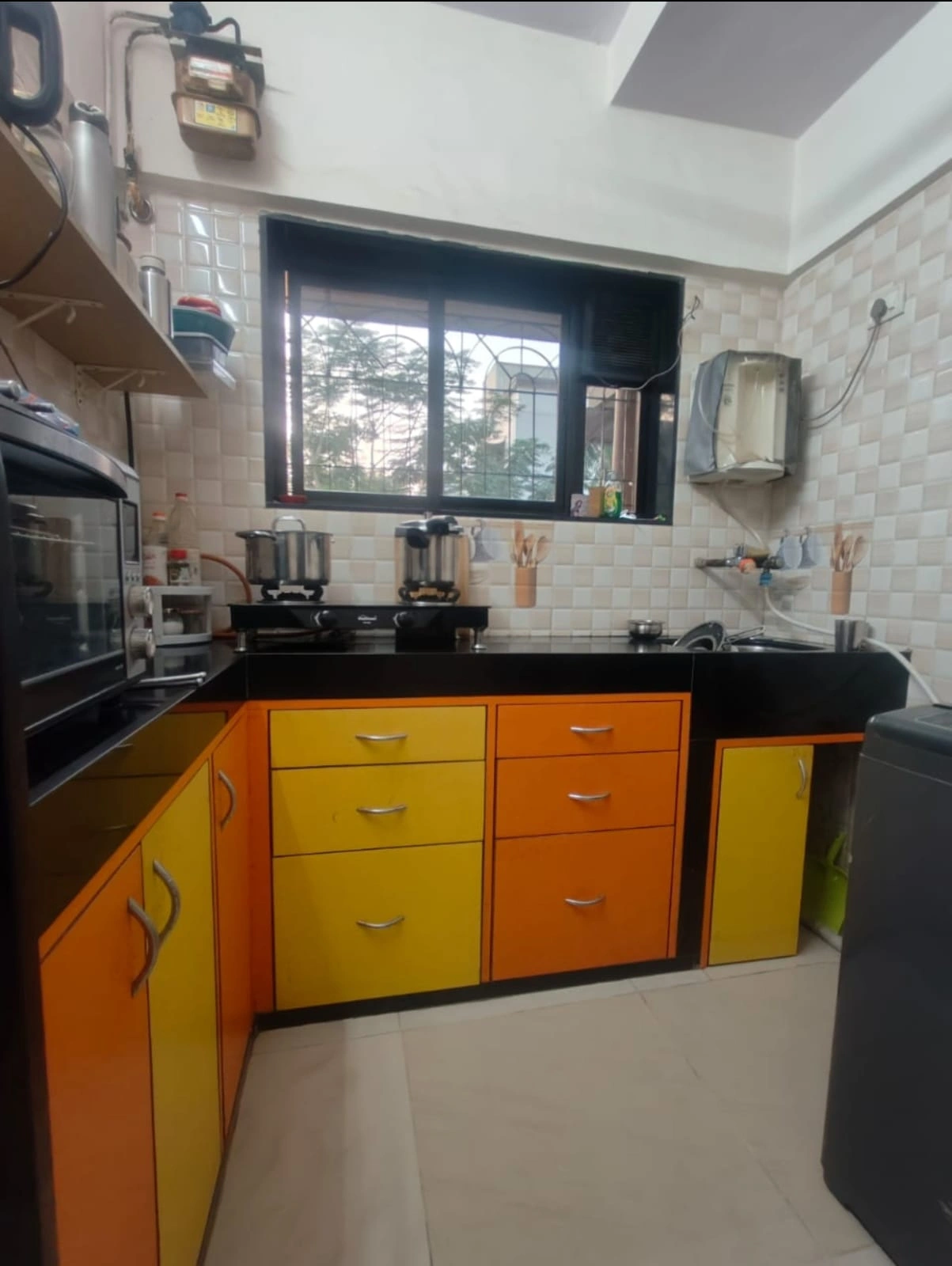 1 BHK Flat for Rent in Evershine Nagar, Malad West