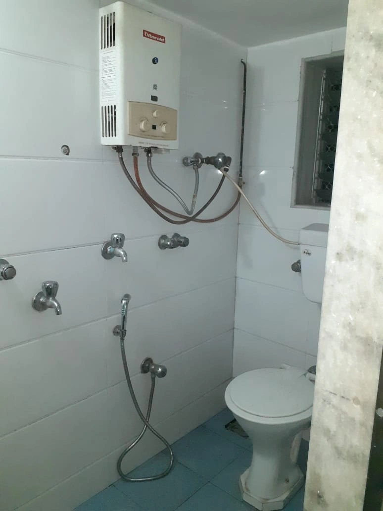 1 BHK Flat for Rent in Shayadri Sociery, Goregaon East
