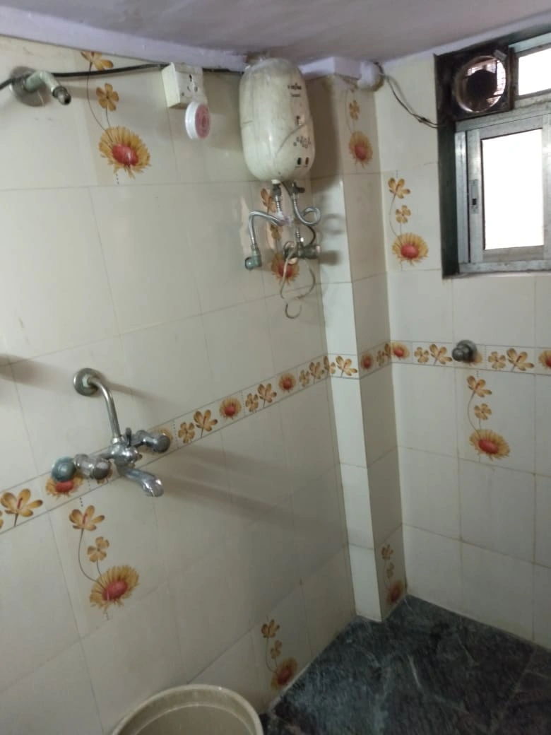 1 BHK Flat for Rent in Ganesh Nagar, Goregaon East