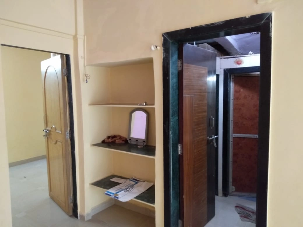 1 BHK Flat for Rent in Ganesh Nagar, Goregaon East