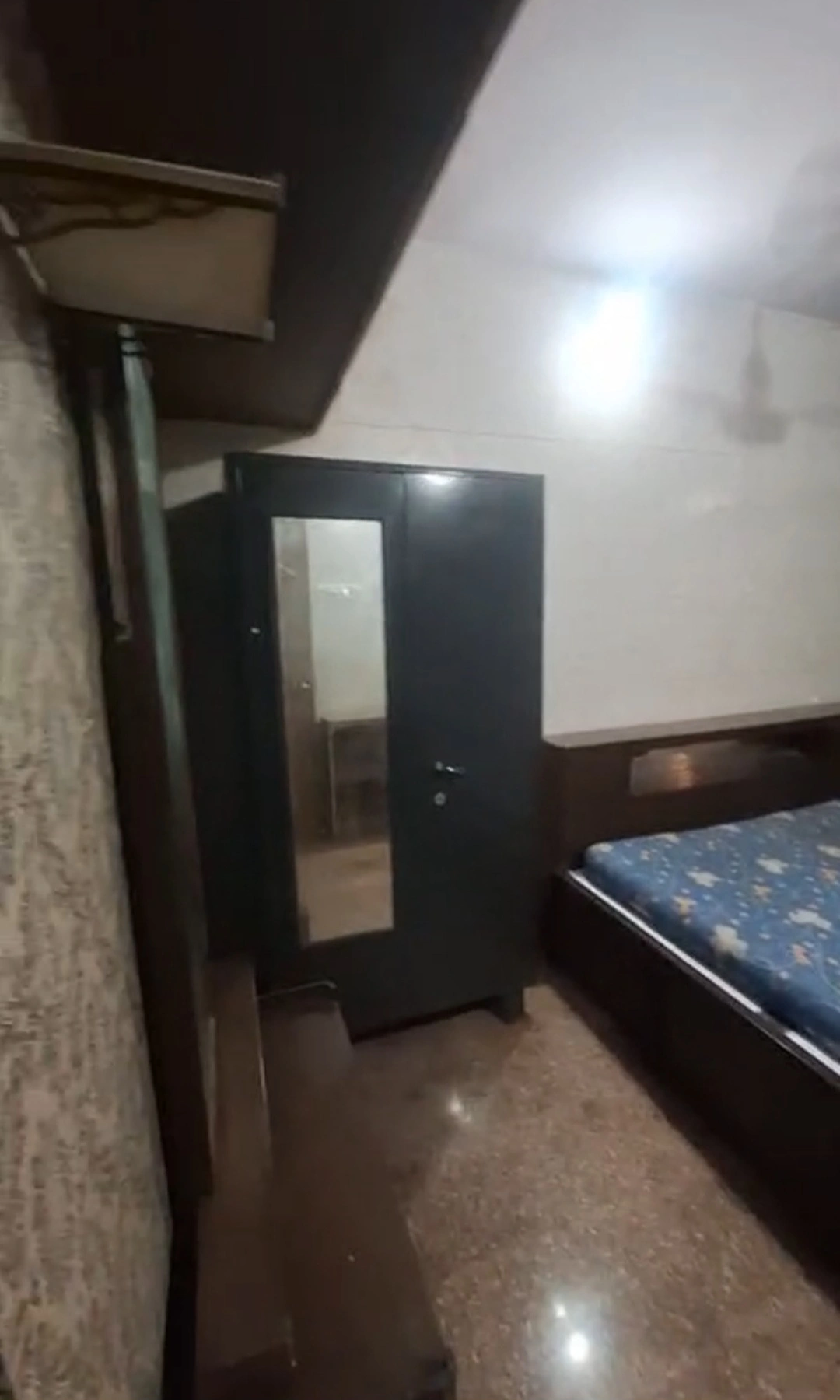 2 BHK Flat for Rent in Shiv Kriti Society , Malad West