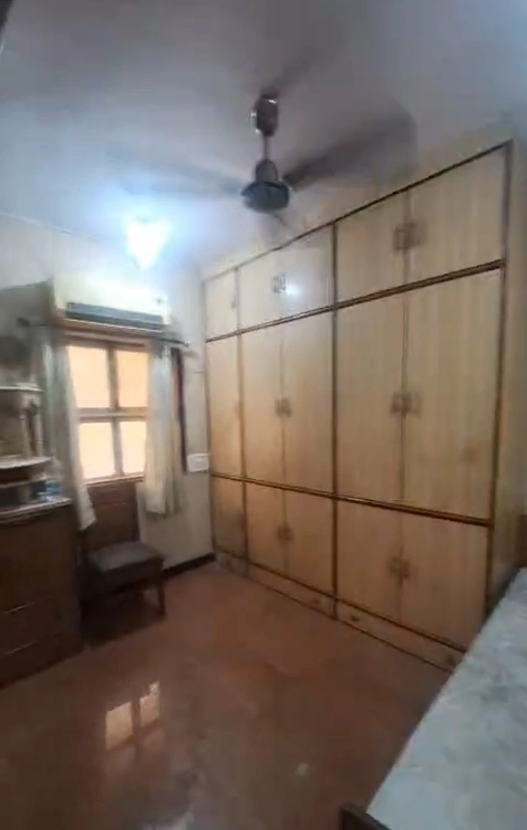 2 BHK Flat for Rent in Shiv Kriti Society , Malad West