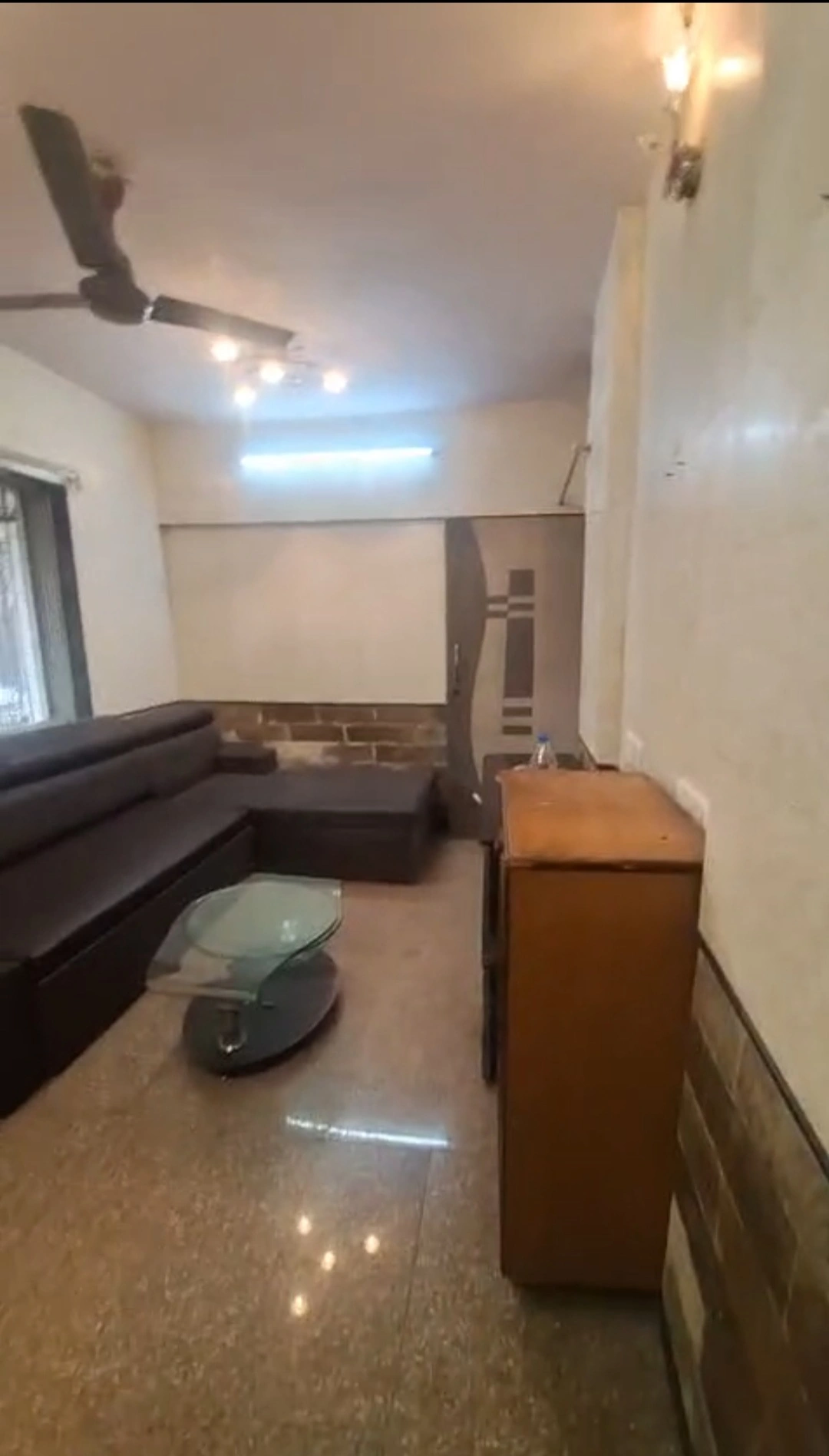 2 BHK Flat for Rent in Shiv Kriti Society , Malad West