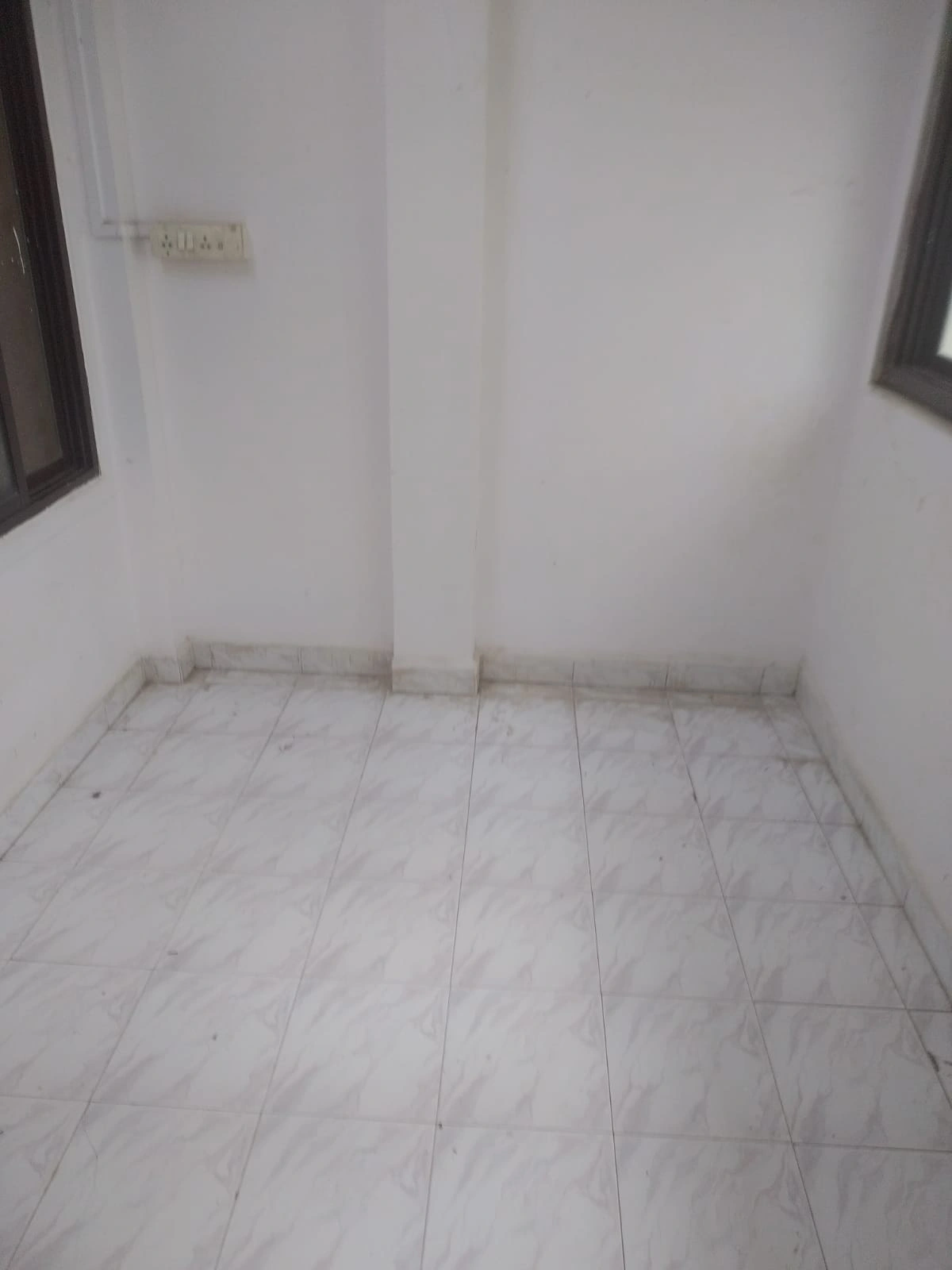 1.5 BHK Flat for Rent in Ravi Prabha Apartment , Goregaon East