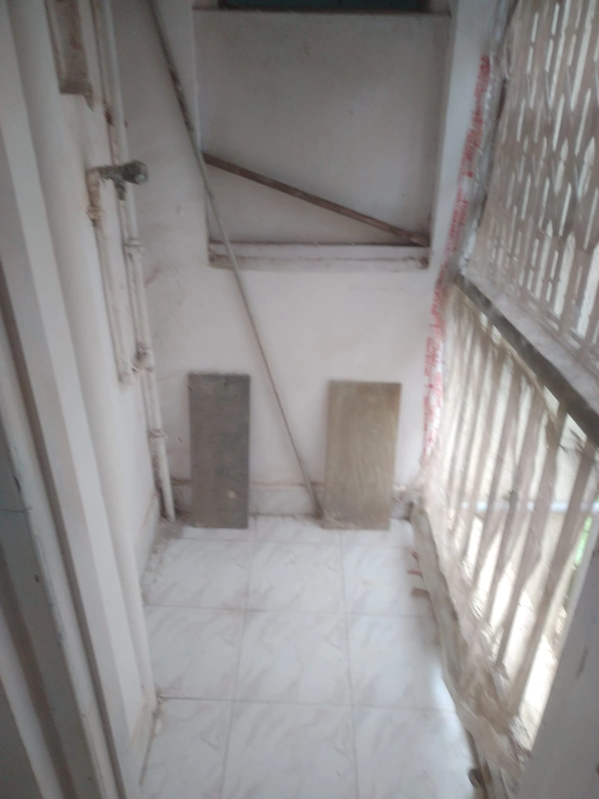 1.5 BHK Flat for Rent in Ravi Prabha Apartment , Goregaon East