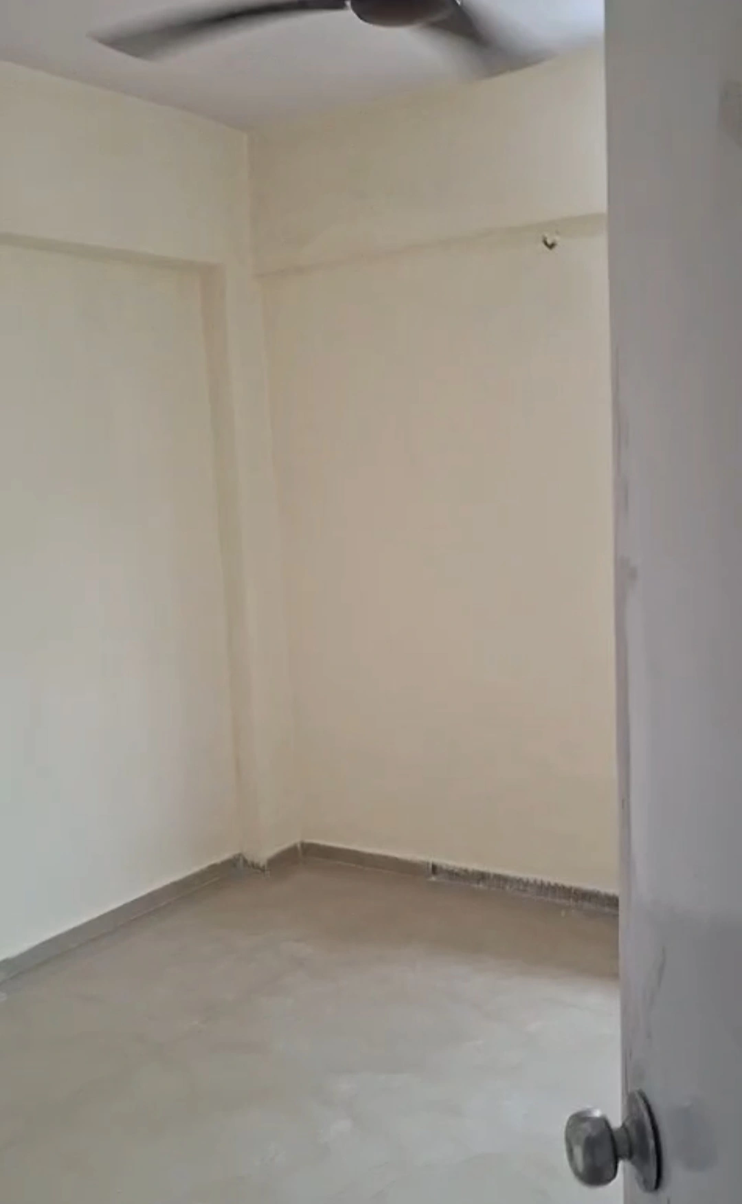 1 BHK Flat for Rent in Nirlon Society, Malad West