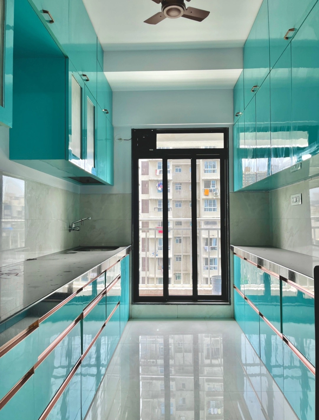 2 BHK Flat for Rent in Navrang Navkar Tower, Goregaon West