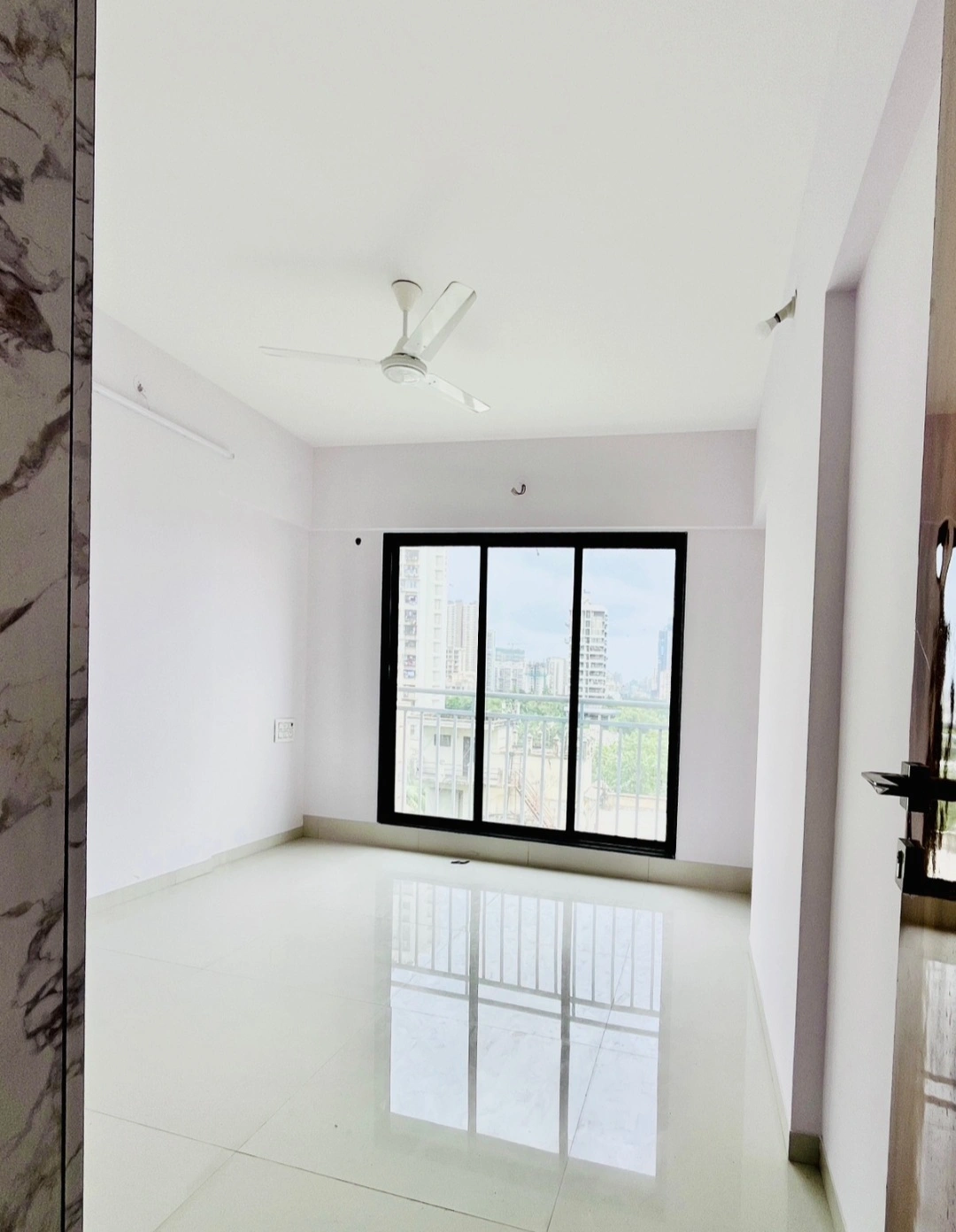 2 BHK Flat for Rent in Navrang Navkar Tower, Goregaon West