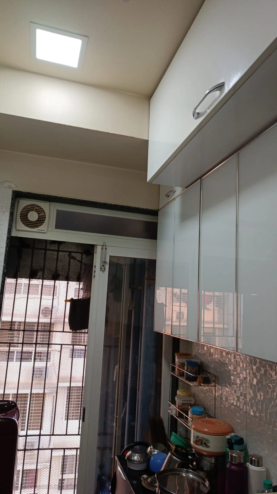 1 BHK Flat for Sale in Laxmi Heights, Goregaon West