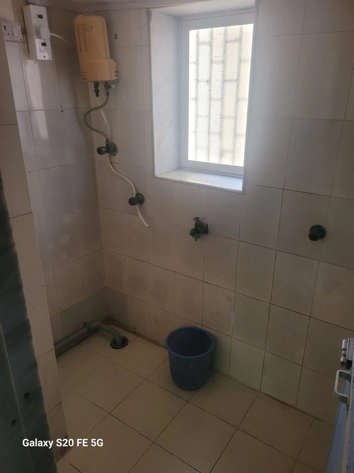 1 BHK Flat for Rent in Hari Niketan Society, Goregaon West